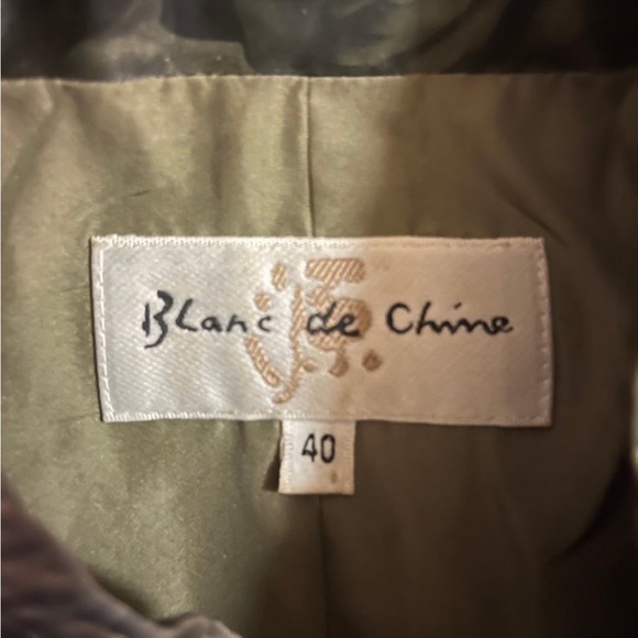 Blanc De Chine Vest - Picture 9 of 17